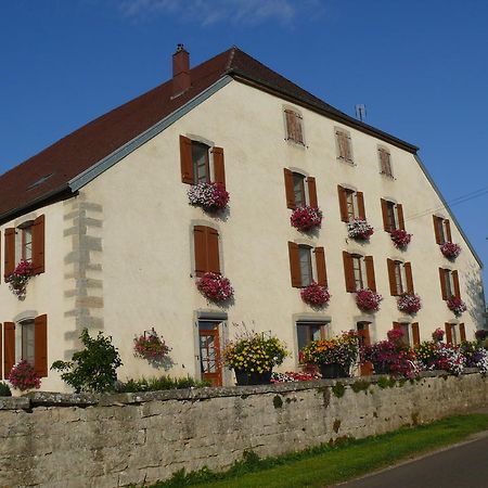 Bed and Breakfast Le P'Tit Bonheur Chilly-sur-Salins Zewnętrze zdjęcie