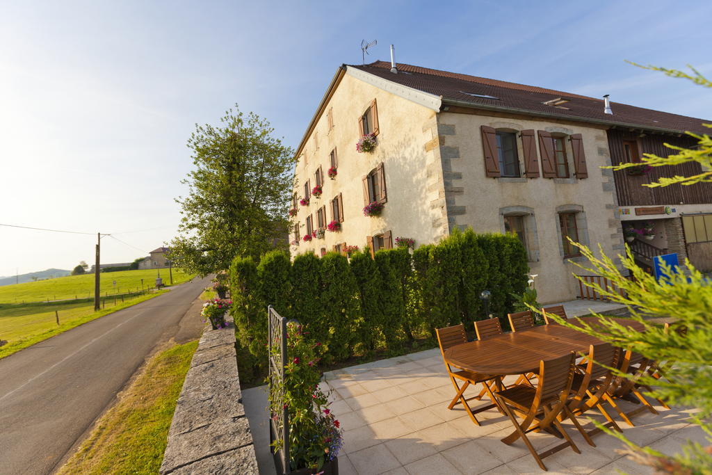 Bed and Breakfast Le P'Tit Bonheur Chilly-sur-Salins Zewnętrze zdjęcie